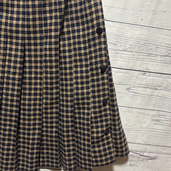 Windsmoor woolblend pleated skirt - Picture 2 of 5
